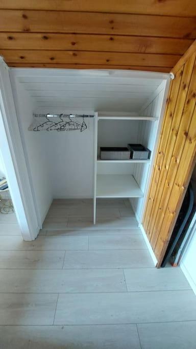 Comodo, Pratico E Tranquillo Arona Extérieur photo